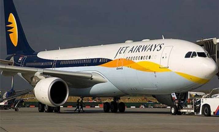 cabin pressure in jet flight drops as pilots fail to switch