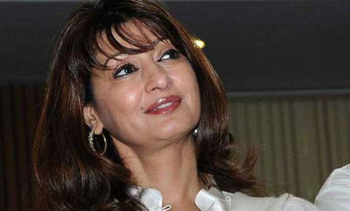 sunanda s son wants speedy end to inquiry into her death