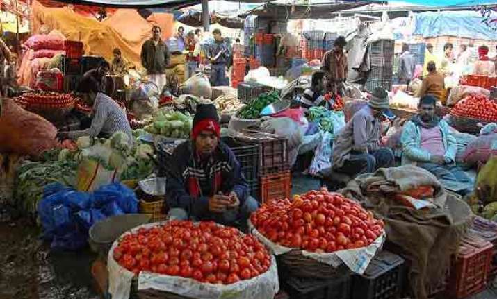 delhi vegetable prices rise again unseasonal rain and
