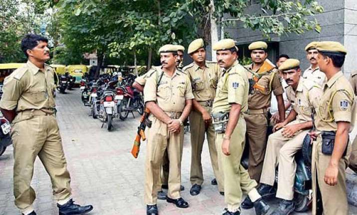 thirty three people arrested for rioting in east delhi s
