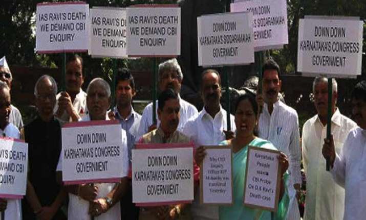 ias officer s batchmates seek fair enquiry into his death