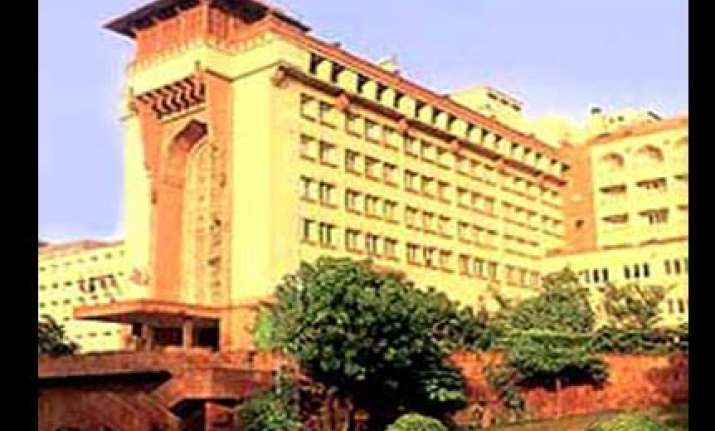 foreign security official detained at five star hotel