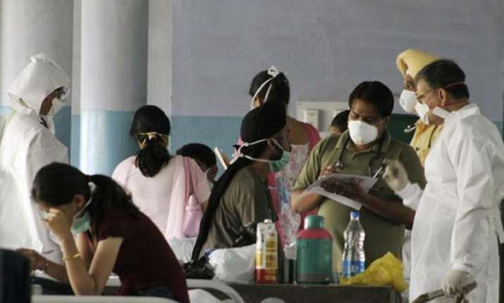 swine flu cases cross 33 000 mark toll 1 994