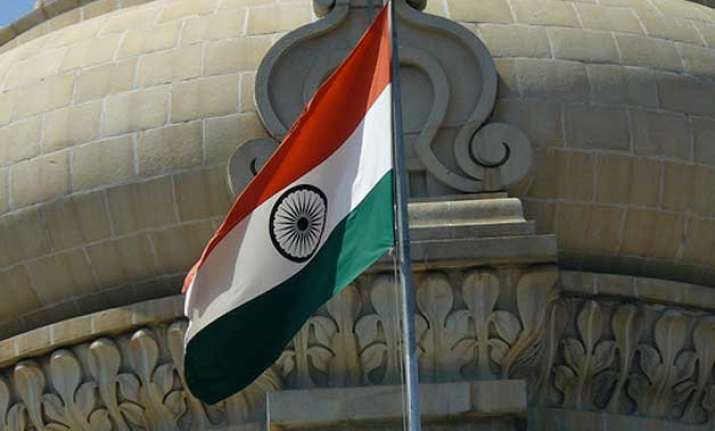 tricolour to be hoisted atop all central universities rules