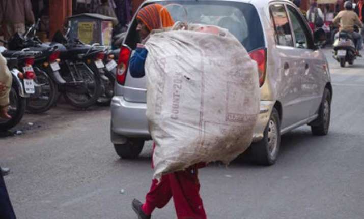 beggars ragpickers to manage public toilets in delhi