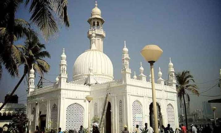 haji ali dargah trust justifies hc ban on women s entry
