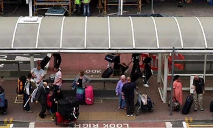 false alarm over suspicious package causes evacuation at
