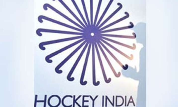 government derecognise hockey india