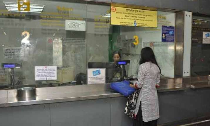 delhi metro proposes five slab fare system to meet