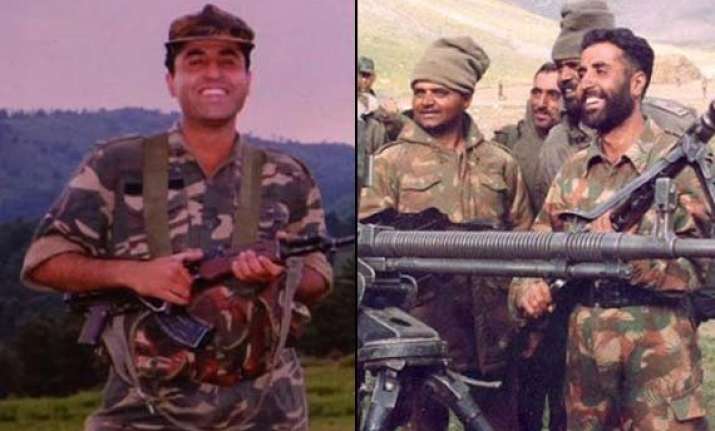 captain vikram batra, vikram batra family, vikram batra death, captain vikram batra information, captain vikram batra in marathi, 	vikram batra story, unknown facts about vikram batra, madhuri dixit, kargil war, sher shah, pakistan, indo pak war, kargil war stories, pak demanded madhuri dixit, कॅप्टन विक्रम बत्रा, कारगिल युद्ध, माधुरी दीक्षित, पाकिस्तान, भारत पाक युद्ध, शेर शाह     		