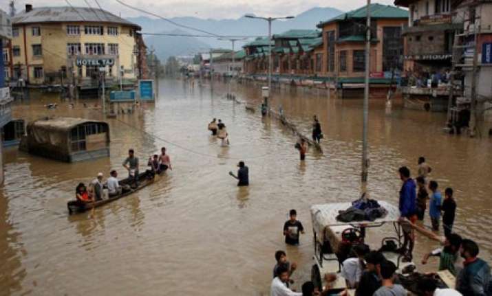 residents in flood hit zone asked to guard against house