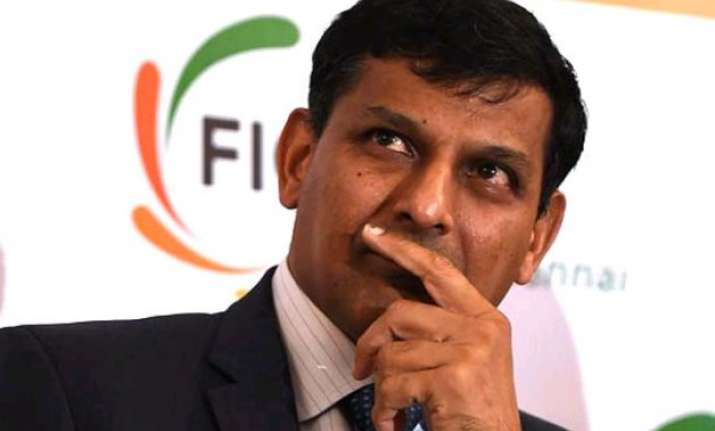 strong govt doesn t always move in right direction rbi chief
