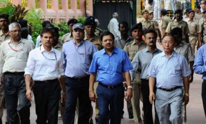 nia chief monitors probe into burdwan blast
