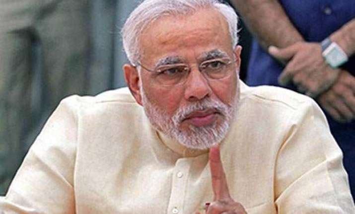 students urge pm modi to visit ftii to break logjam