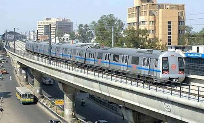 delhi to now get a flying metro station