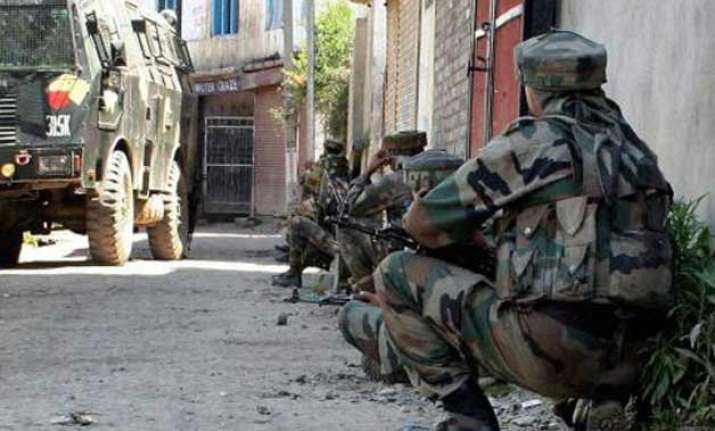 2 lashkar e taiba commanders shot dead in encounter