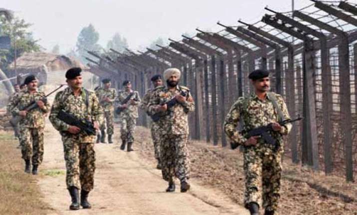 pakistan shells loc villages in poonch girl killed 4 injured