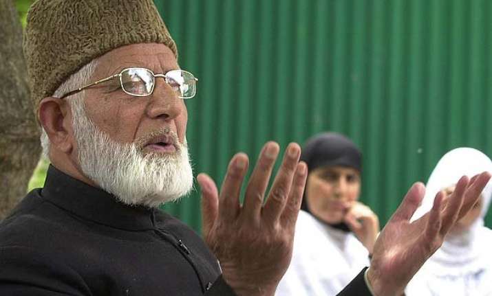 government issues passport to syed ali shah geelani