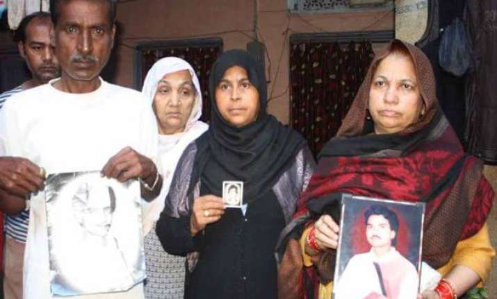 survivors families of hashimpura massacre seek justice