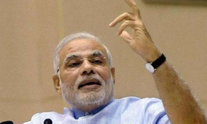 narendra modi congratulates isro scientists for successful