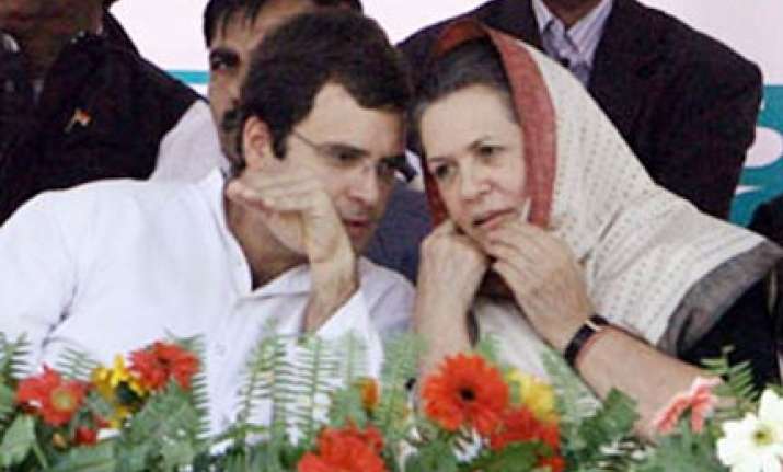 sonia rahul not to take daily allowance in parliament