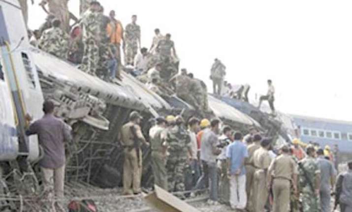 cbi names 3 pcpa activists in jnaneshwari express derailment