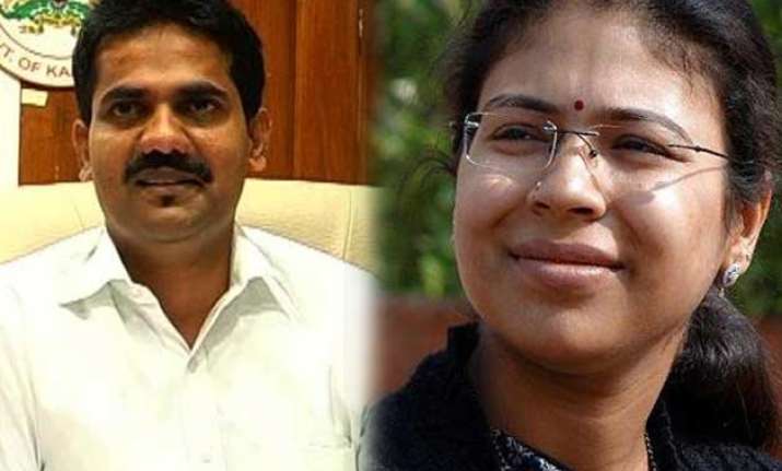 from dk ravi to durga shakti nagpal honest ias officers