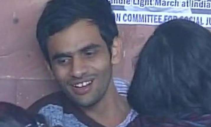 jnu row umar khalid moves hc for surrender seeks police