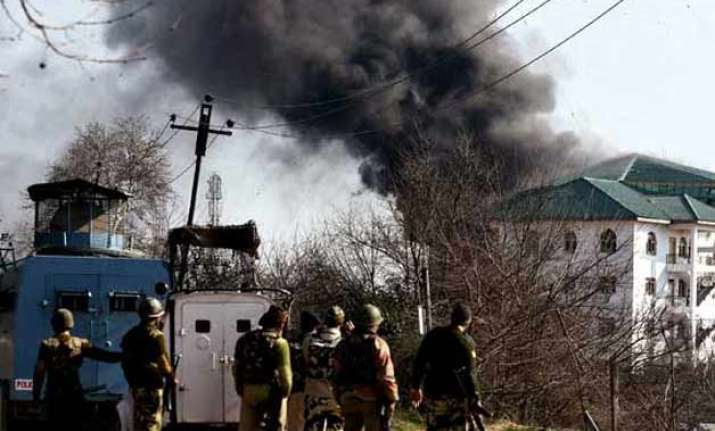 pampore attack gunbattle ends three militants killed says