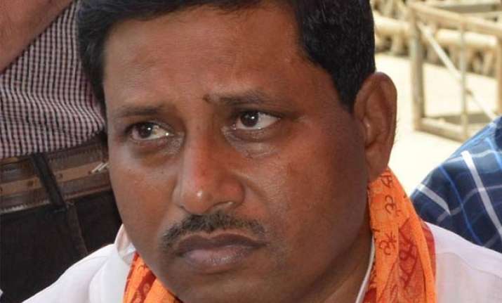 katheria slammed for alleged hate speech fir against 3