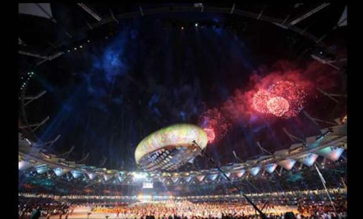 colours of india come alive in cwg opening ceremony