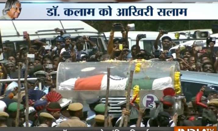 apj abdul kalam laid to rest nation bids a teary adieu