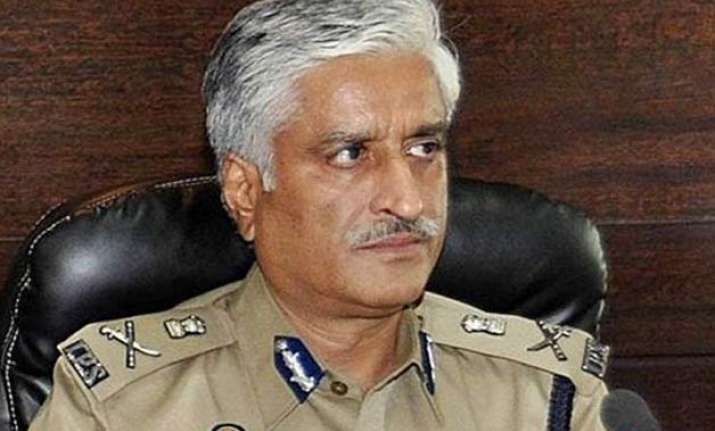 punjab police chief replaced after scripture desecration row