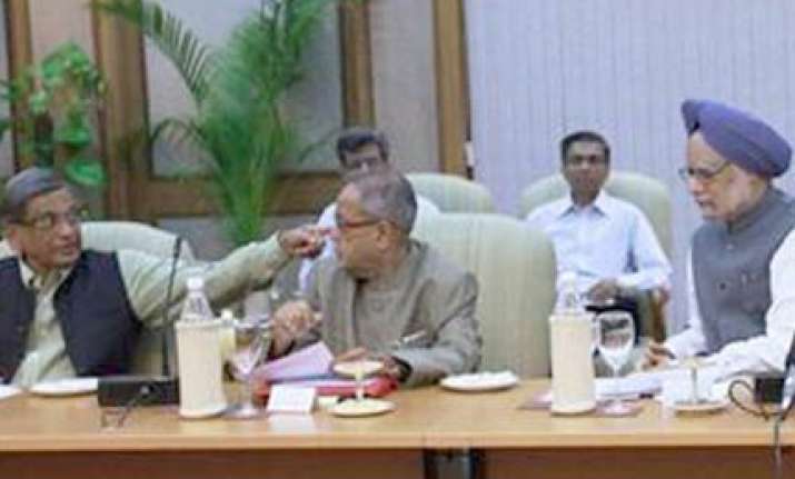 give peace a chance in kashmir says pm
