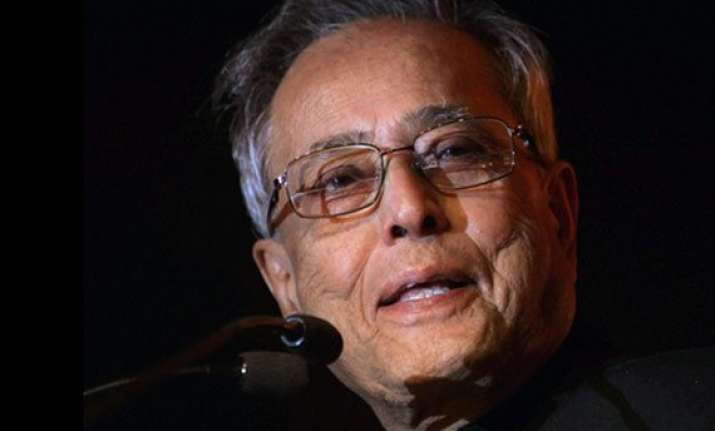 pranab mukherjee narendra modi ask people to use technology