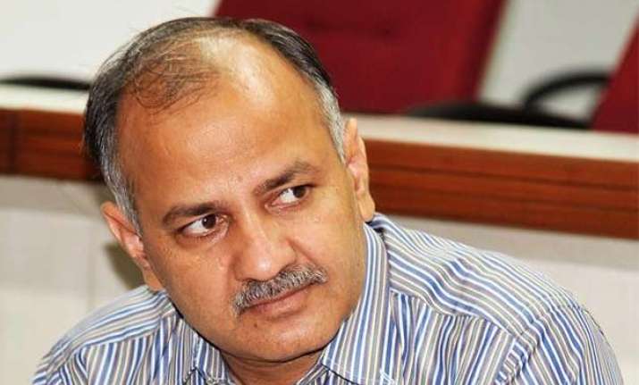 delhi government calls meeting of all senior officers