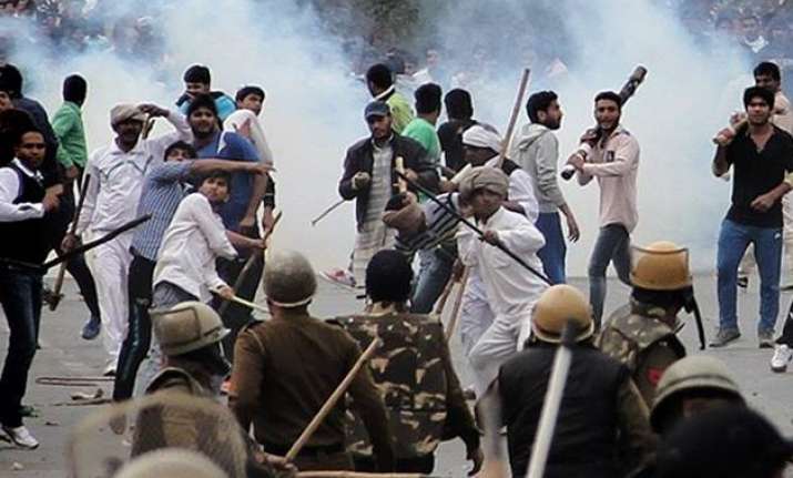 12 killed 150 injured in haryana violence police