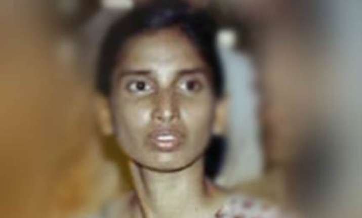 tn govt rejects nalini s plea for premature release