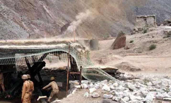 pakistani rangers violate ceasefire in samba district
