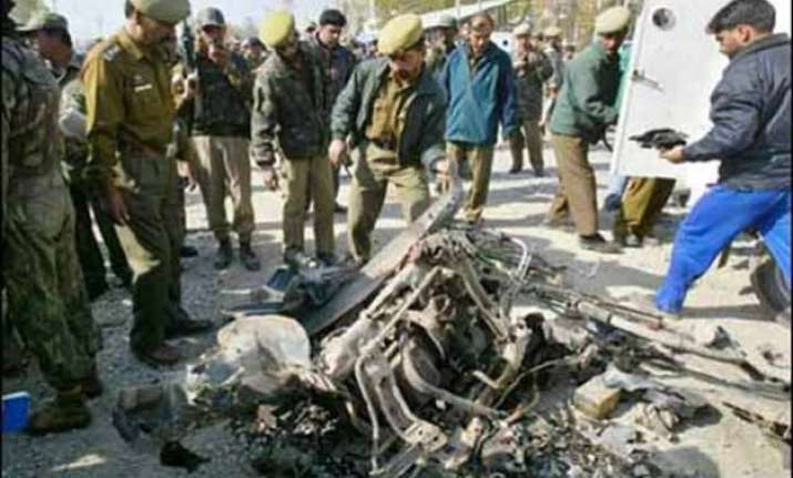j k 14 injured in grenade attack in shopian district