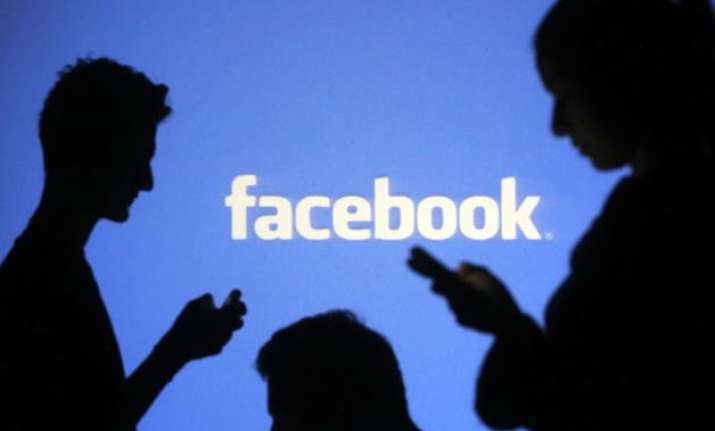 indian girl ties knot with pak boy after meeting on facebook
