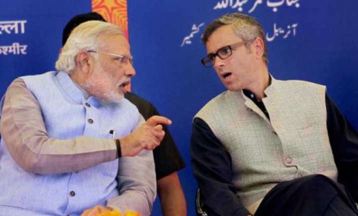 pm modi commends omar for joining swachh bharat campaign