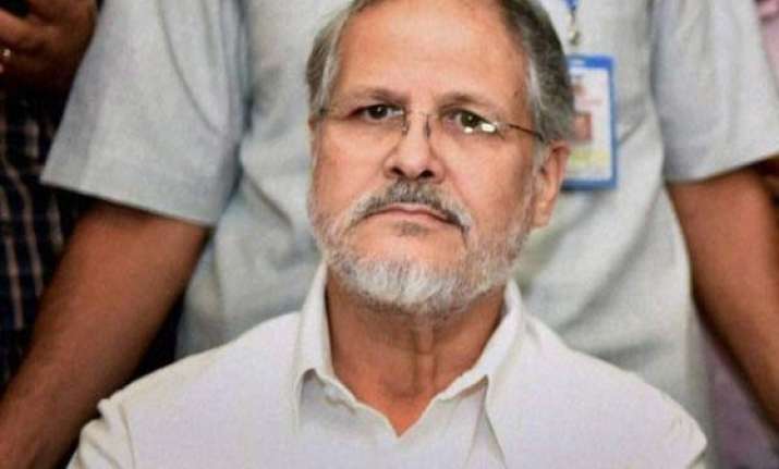 rejuvenating yamuna on high priority najeeb jung