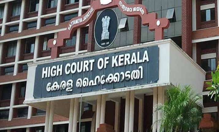 kerala hc upholds liquor ban alcohol sale restricted to 62