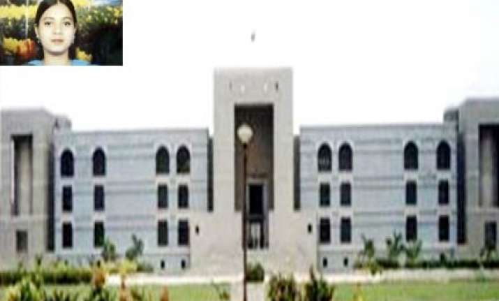 gujarat hc transfers ishrat case to sc appointed sit