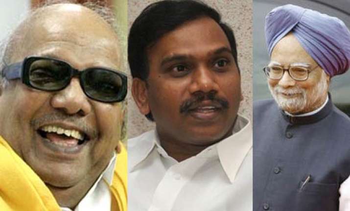 centre dmk to stand behind a raja
