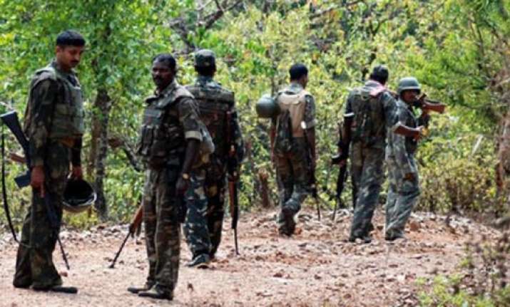 eight wanted naxals surrender in chhattisgarh