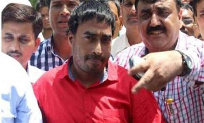 police conduct searches at kohli s residence