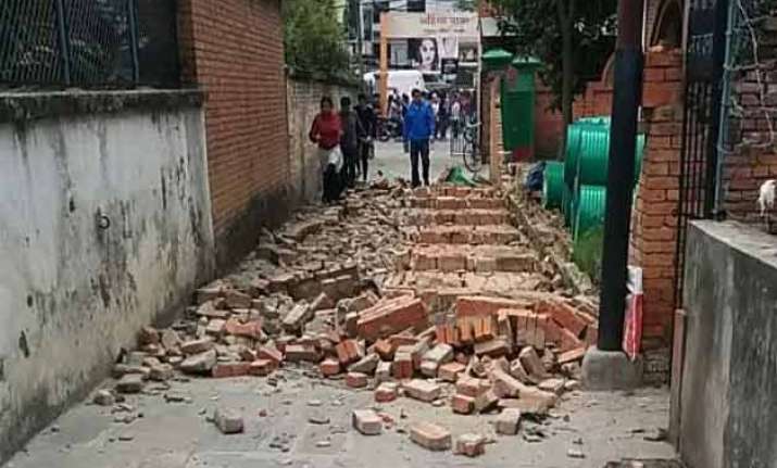 17 dead in india as powerful quake jolts nepal again