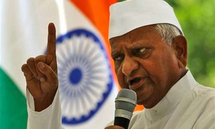 traitors have forgotten bhagat singh anna hazare